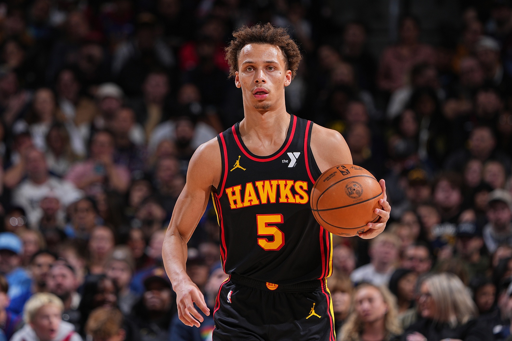 NBA史上最年轻的单季200+抢断先生!丹尼尔斯:还得努力